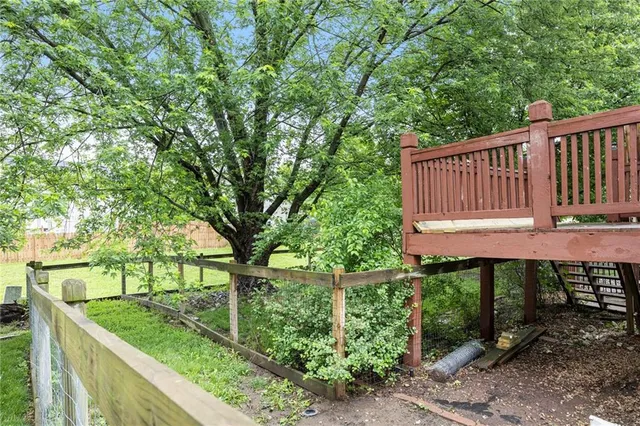 $329,999 | 417 North Locust Street, Gardner, KS 66030