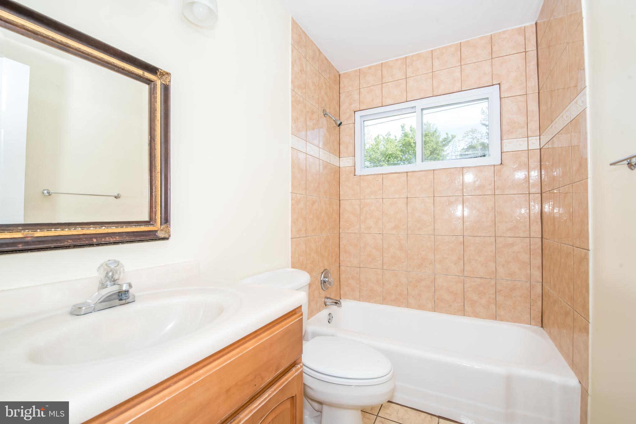 109 Randolph Road Silver Spring, MD 20904 - Photo 16 of 36 Gallery Image 16