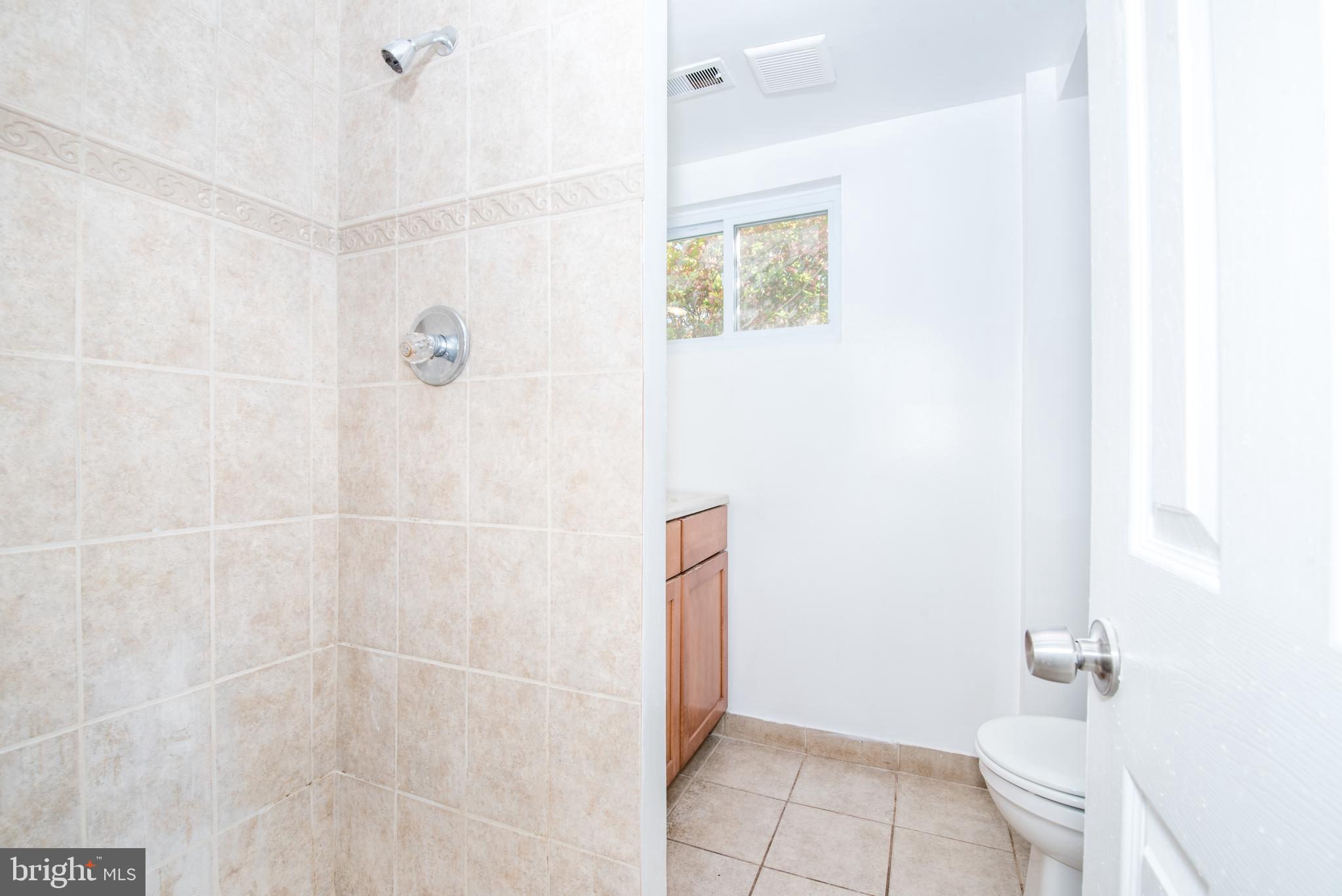 109 Randolph Road Silver Spring, MD 20904 - Photo 26 of 36 Gallery Image 26
