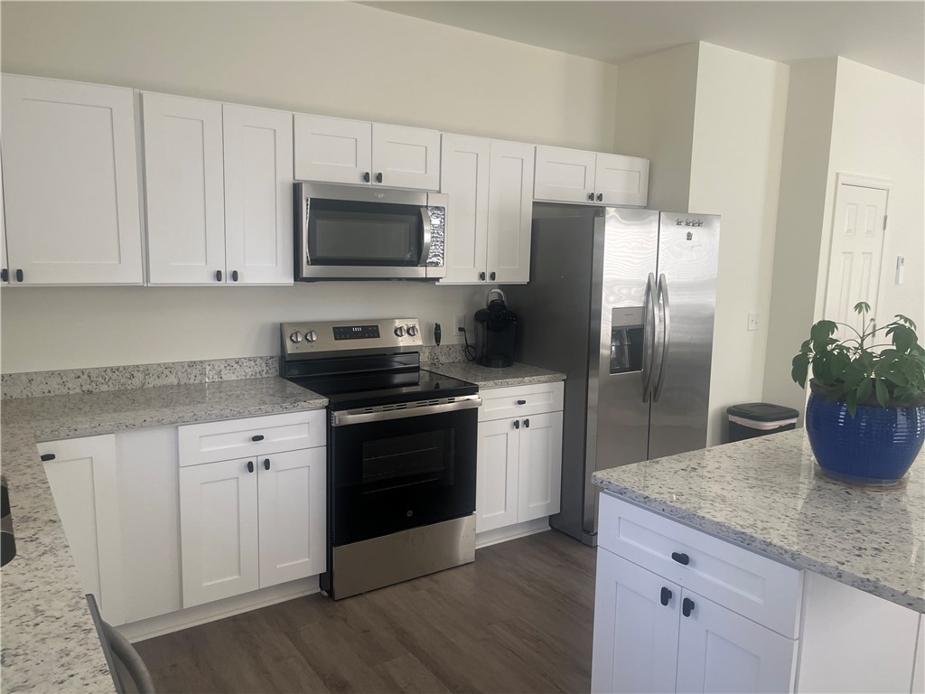 1005 Elbert Street Darien, GA 31305 - Photo 10 of 17