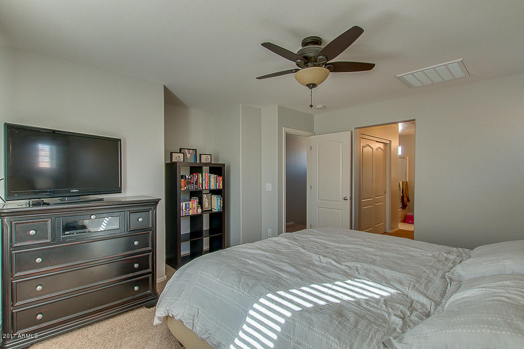 2126 South Seton Avenue Gilbert, AZ 85295 - Photo 11 of 26 26-Seton