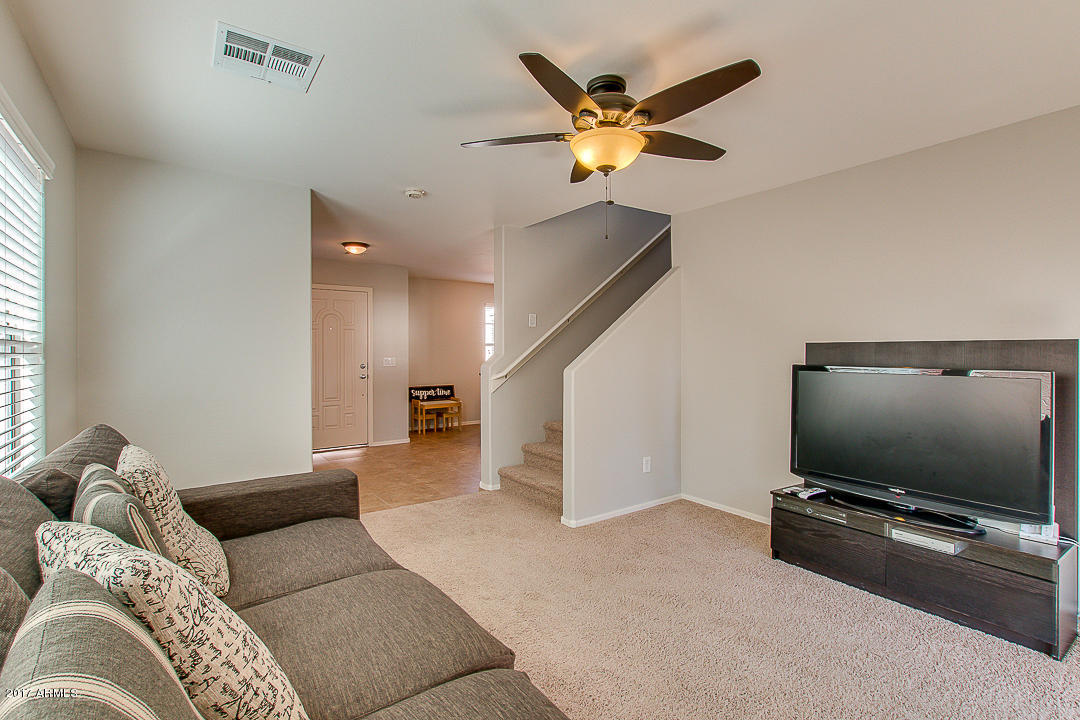 2126 South Seton Avenue Gilbert, AZ 85295 - Photo 6 of 26 22-Seton