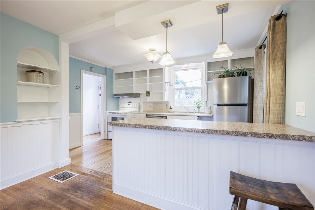 18 Centre Terrace Irondequoit, NY 14617 - Photo 15 of 45