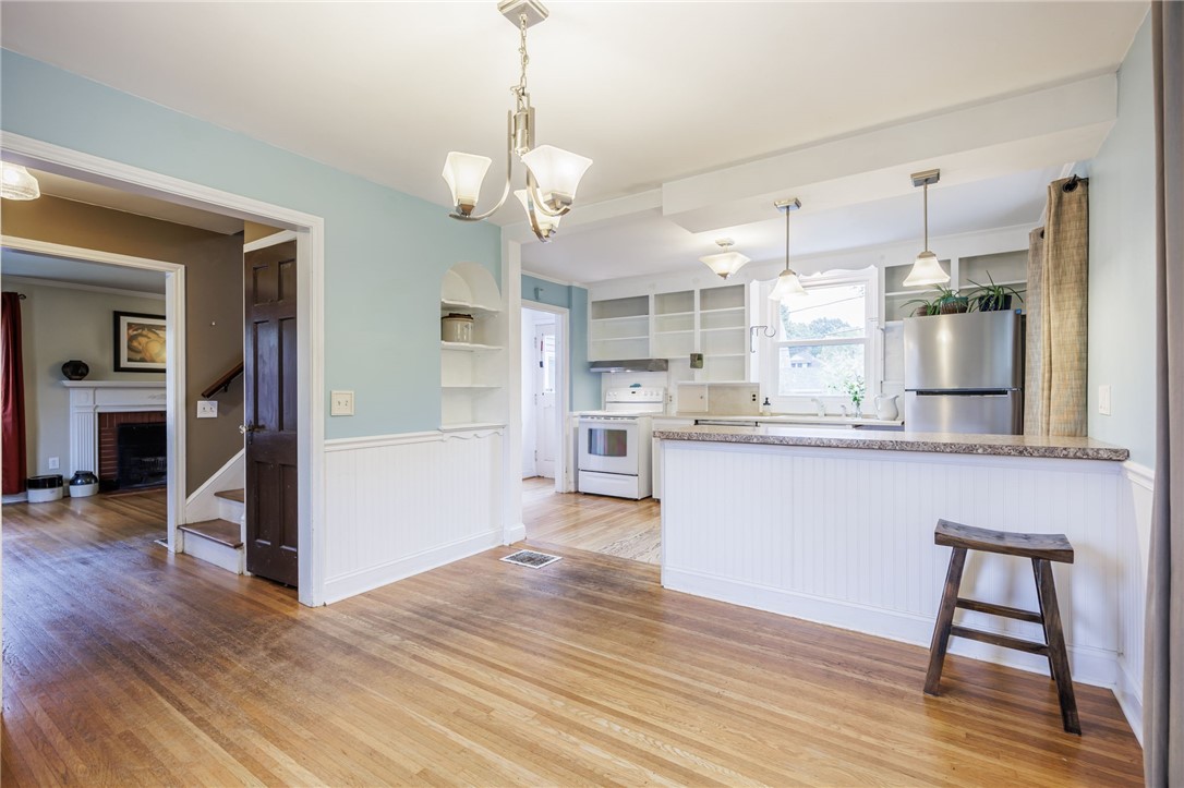 18 Centre Terrace Irondequoit, NY 14617 - Photo 16 of 45