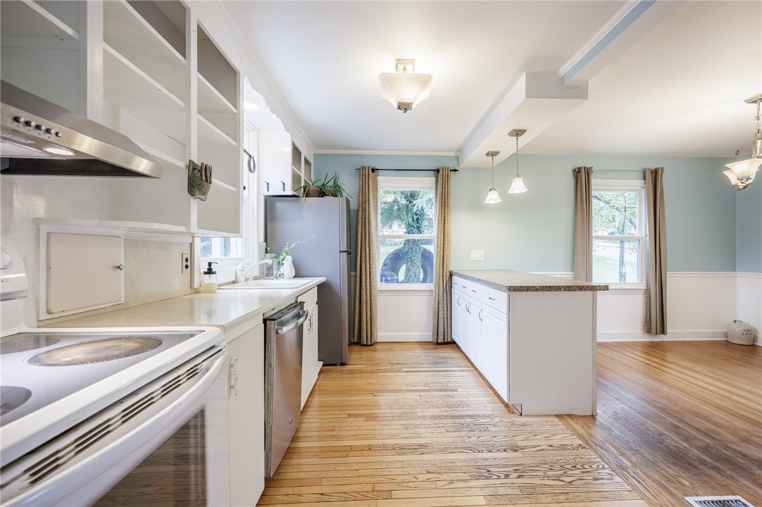 18 Centre Terrace Irondequoit, NY 14617 - Photo 17 of 45