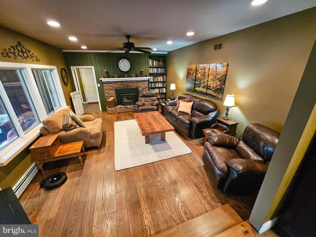 $999,999 | 1221 Creek Road, Furlong, PA 18925