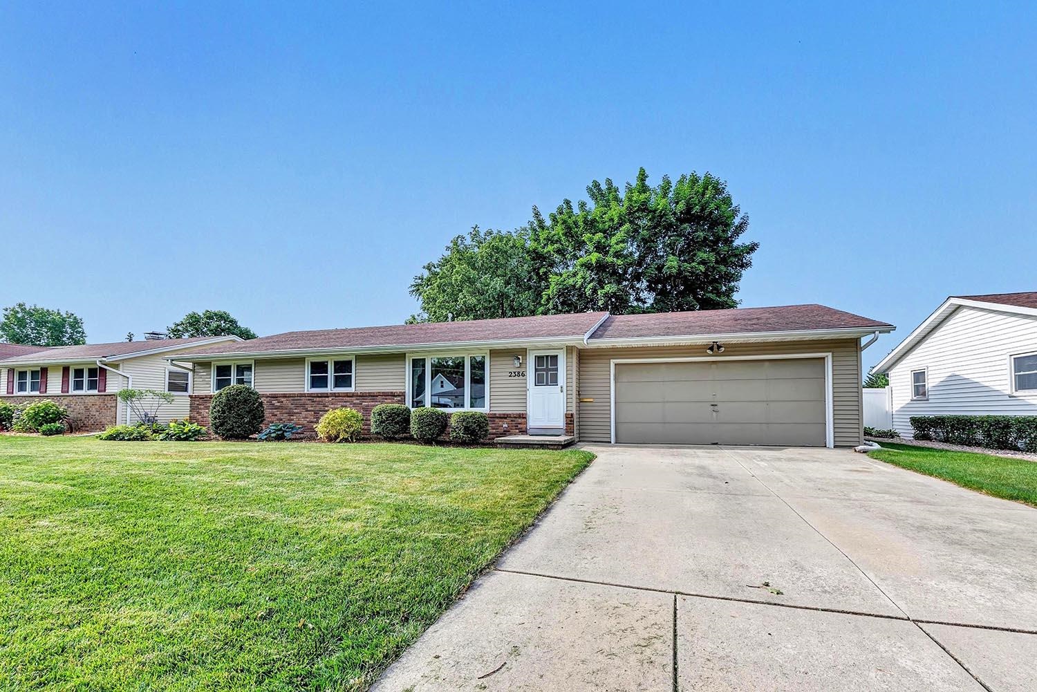 2386 Van Beek Road Green Bay, WI 54311 - Photo 1 of 1 Gallery Image 1