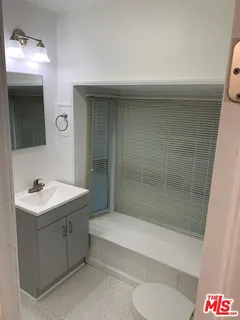 $1,499,000 | 619 North Hollywood Way, Burbank, CA 91505