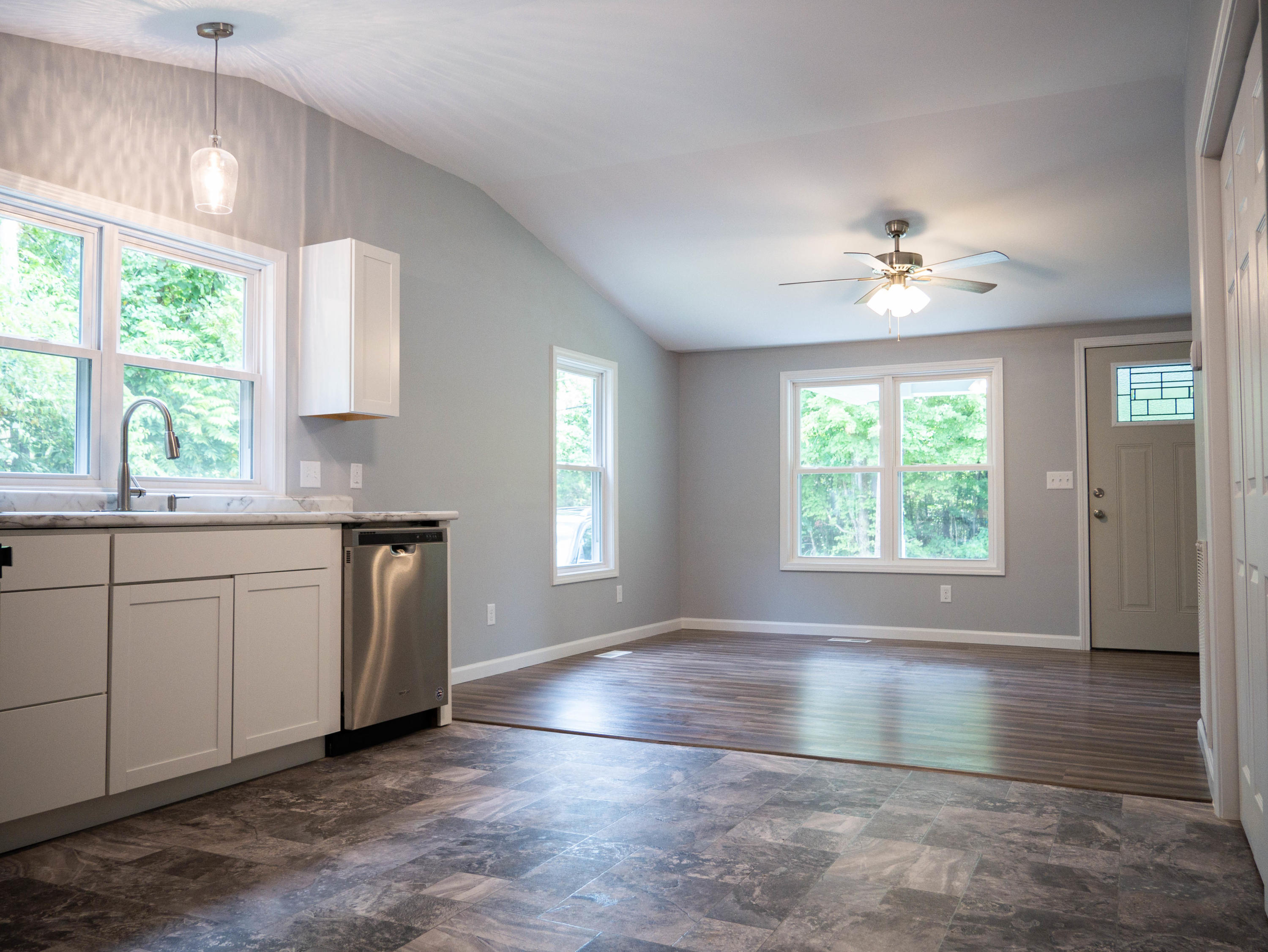 608 Cedar Valley Road Sweetwater, TN 37874 - Photo 6 of 11 P1070197
