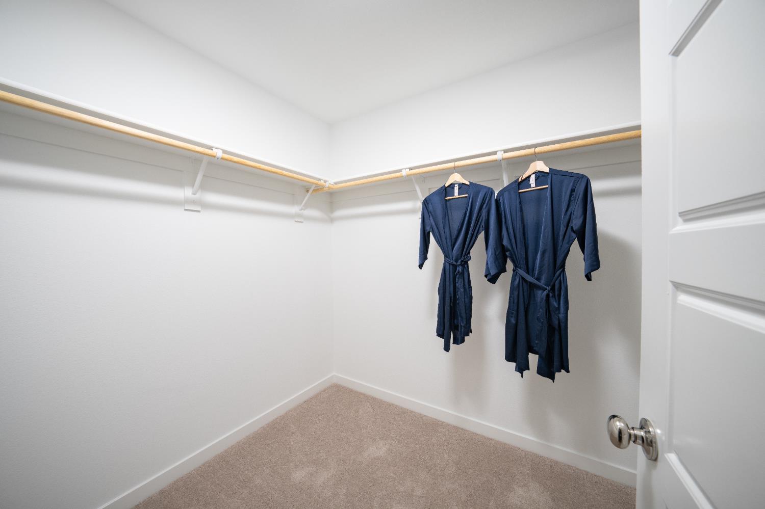 4450 Greenshank Way Rancho Cordova, CA 95742 - Photo 7 of 15