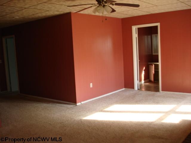 316 Main Avenue Rivesville, WV 26588 - Photo 2 of 14 Gallery Image 2