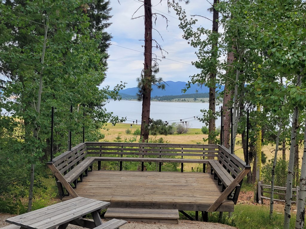 32 Duffys Lane Cascade, ID 83611 - Photo 35 of 35 VIEWING DECK! A MUST SEE!