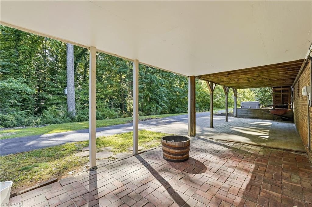612 Hertford Road Winston-Salem, NC 27104 - Photo 45 of 49