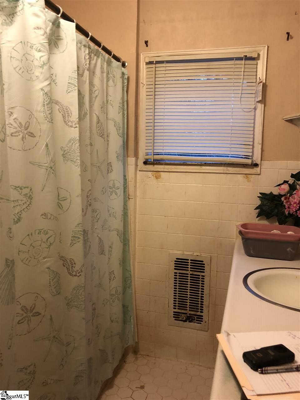 203 Pope Field Road, Unit S A B Easley, SC 29642 - Photo 4 of 34 Gallery Image 4