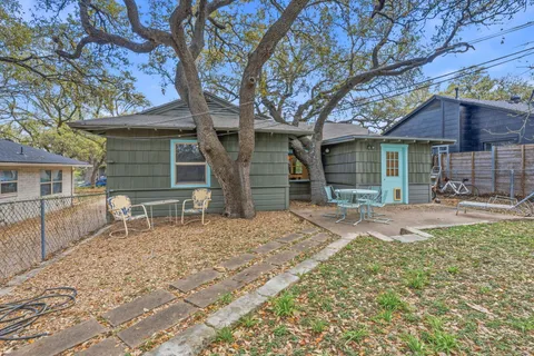 $775,000 | 1112 Mission Ridge, Austin, TX 78704