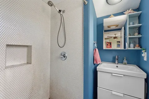 $775,000 | 1112 Mission Ridge, Austin, TX 78704