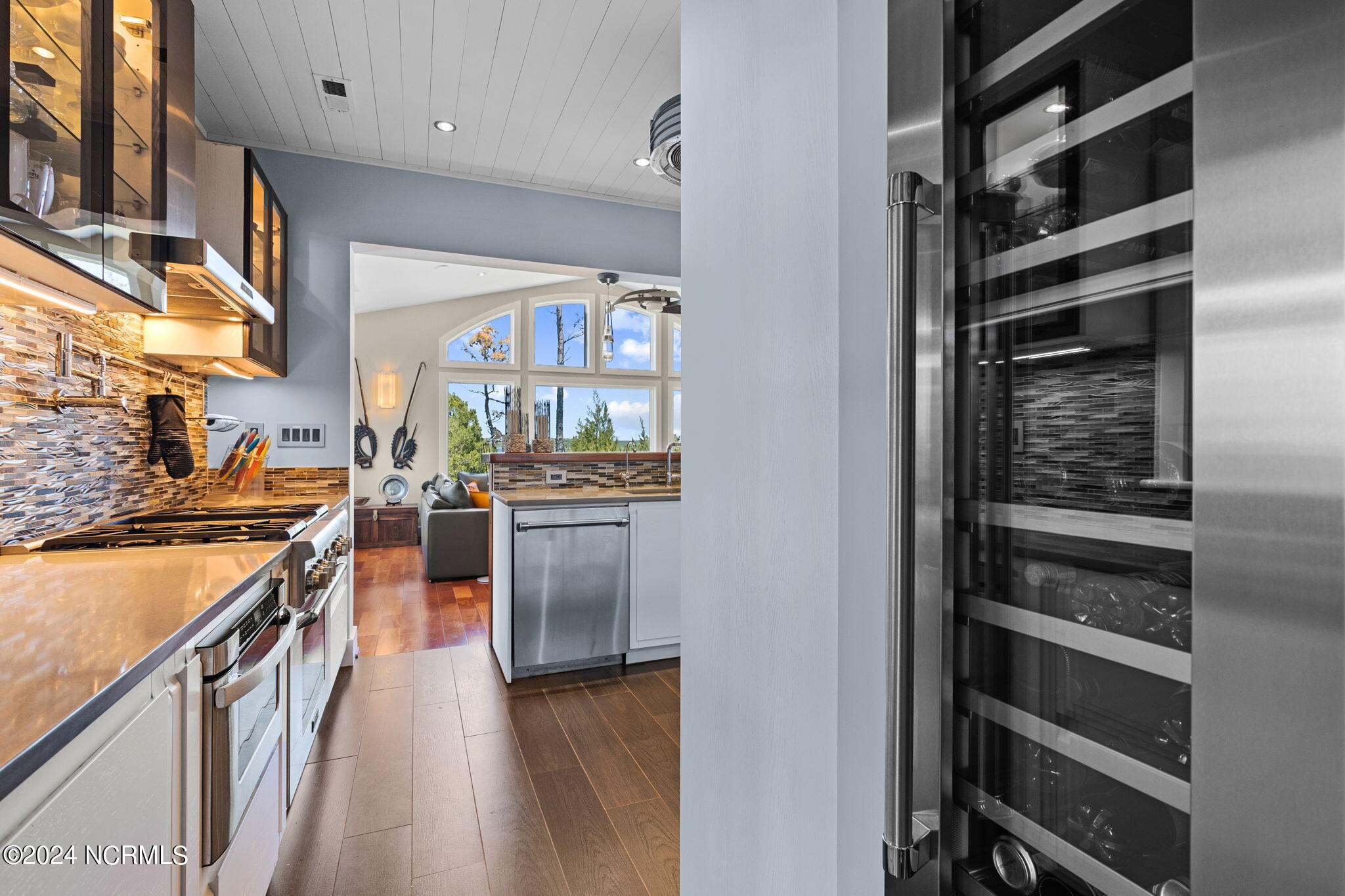 1411 Pasture Point Road Merritt, NC 28556 - Photo 16 of 96 Kitchen/Beverage Cooler