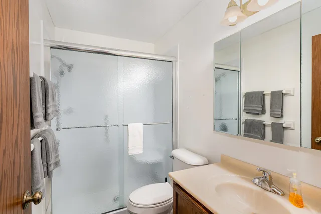 $133,500 | 999 41st Avenue Northeast, Unit 311, Columbia Heights, MN 55421