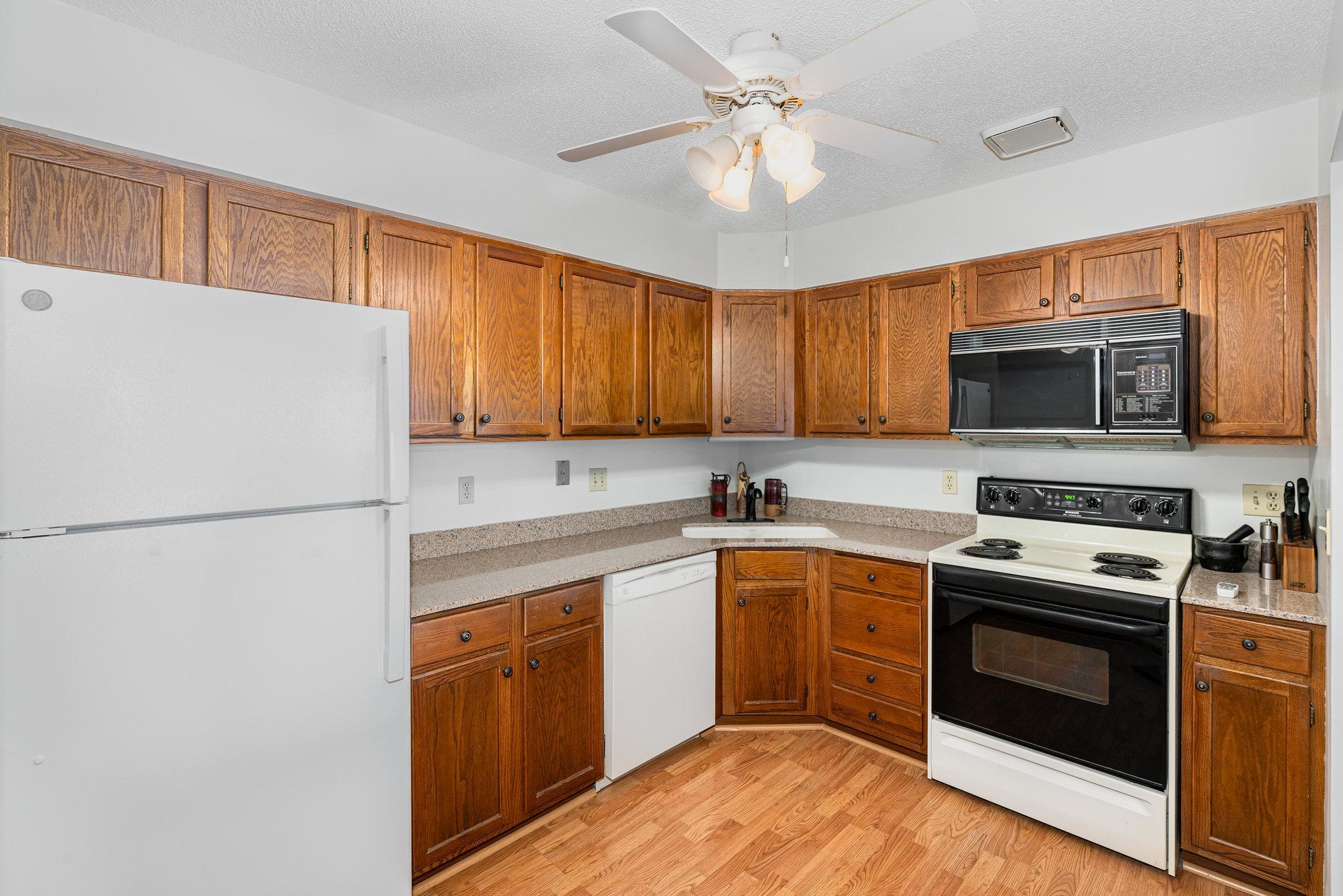 999 41st Avenue Northeast, Unit 311 Columbia Heights, MN 55421 - Photo 5 of 33