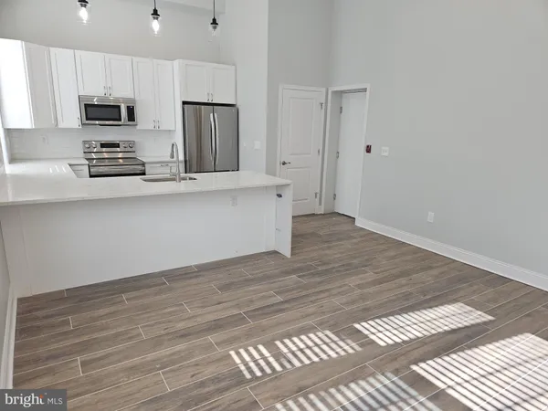 $1,850 | 59 High Street, Unit A, Philadelphia, PA 19144