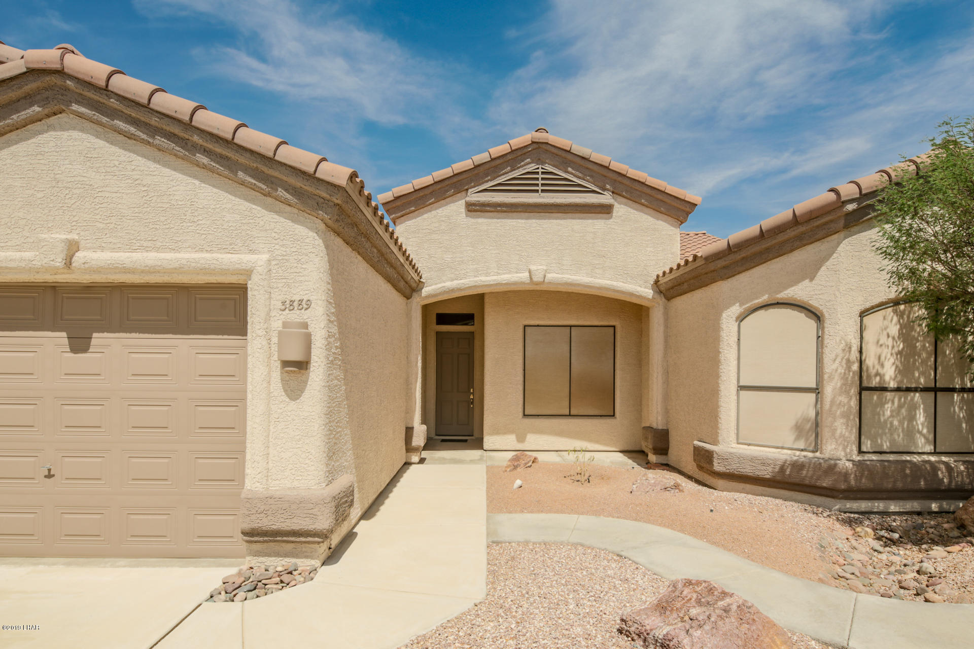 3889 Nottinghill Road Lake Havasu City, AZ 86404 - Photo 15 of 75 Welcome, come on in!!