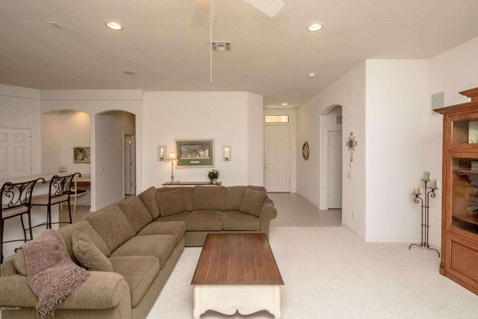 3889 Nottinghill Road Lake Havasu City, AZ 86404 - Photo 21 of 75 Nice and clean!