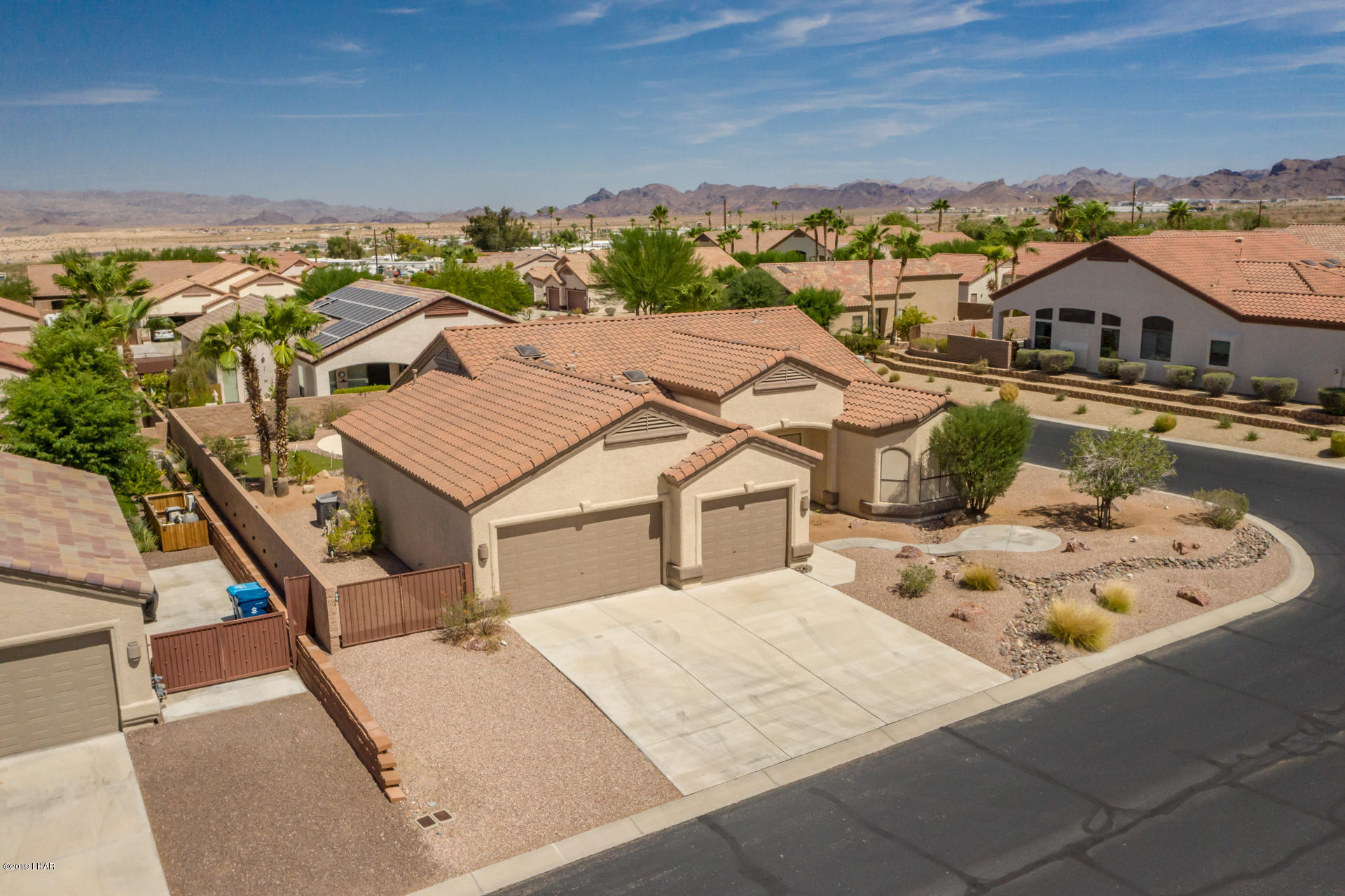 3889 Nottinghill Road Lake Havasu City, AZ 86404 - Photo 55 of 75 Nice large corner lot.