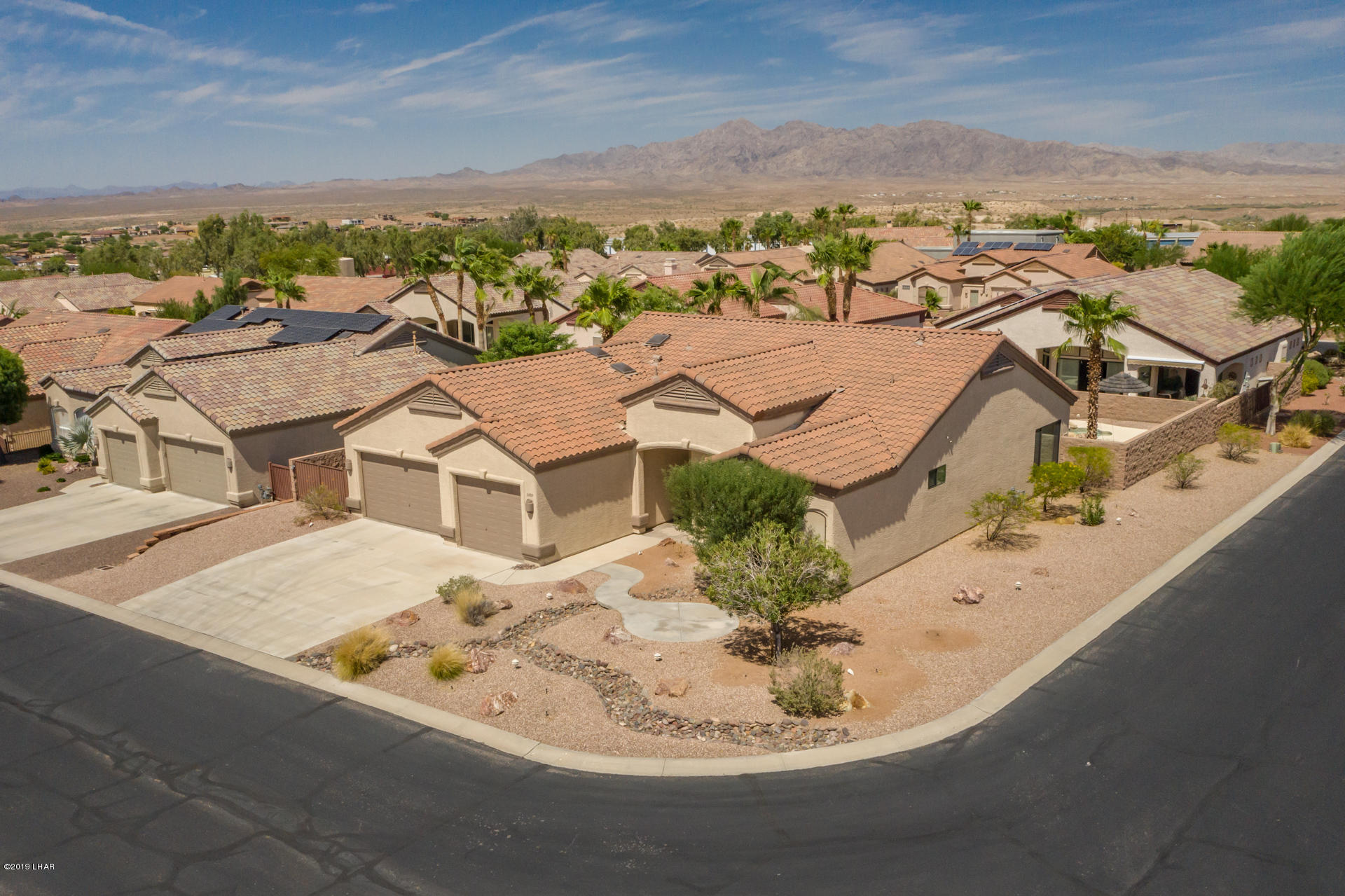 3889 Nottinghill Road Lake Havasu City, AZ 86404 - Photo 57 of 75 3889NottingHillRd_55