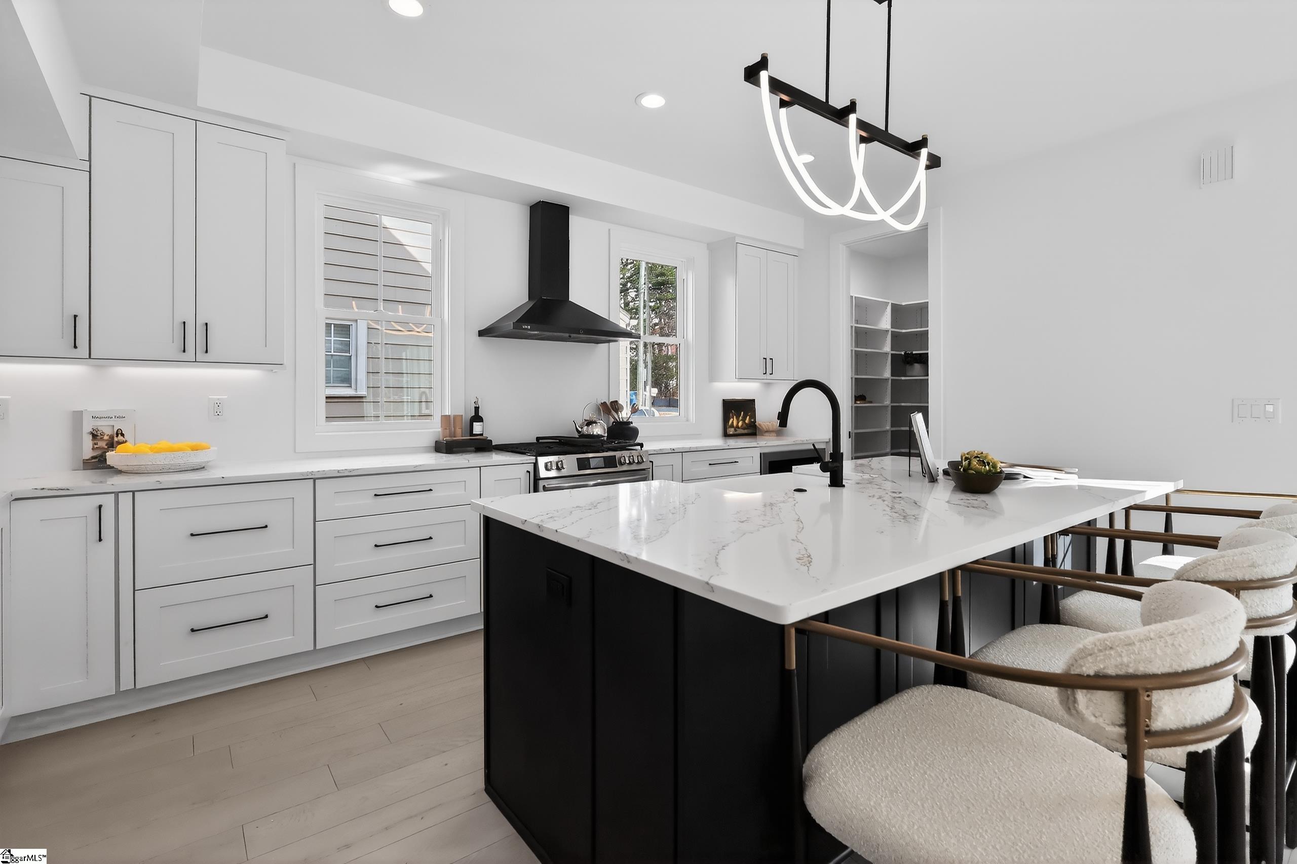 108 Old Augusta Road Greenville, SC 29605 - Photo 6 of 28