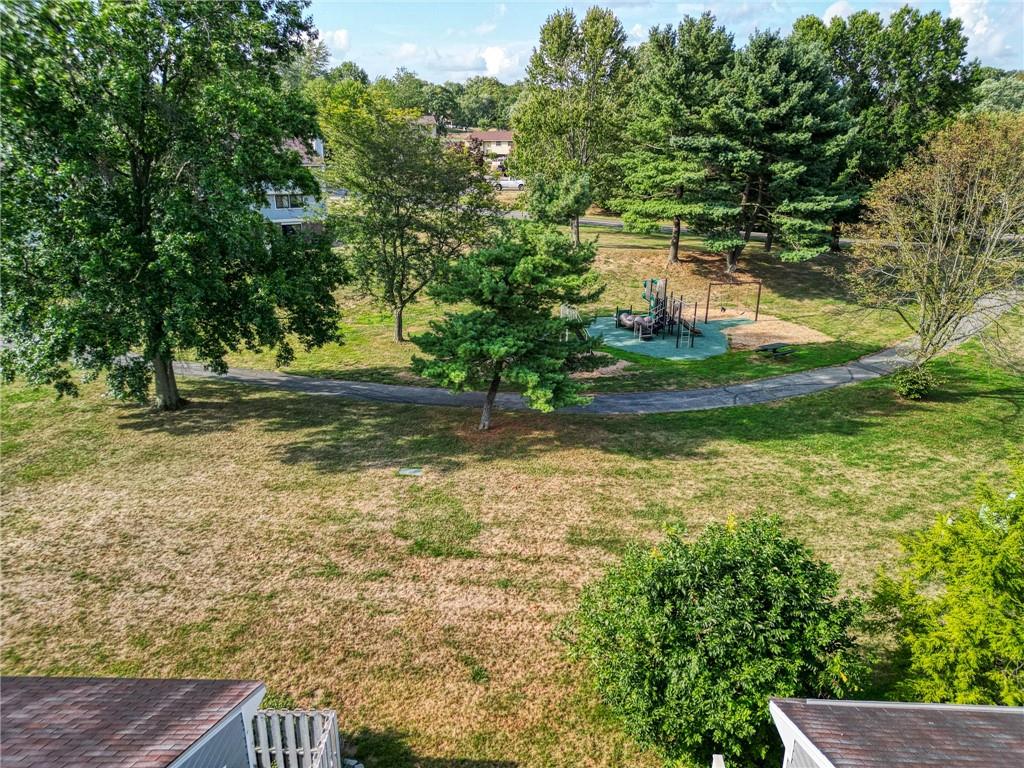 530 Hunters Path Road Bridgeville, PA 15017 - Photo 4 of 28 Gallery Image 4