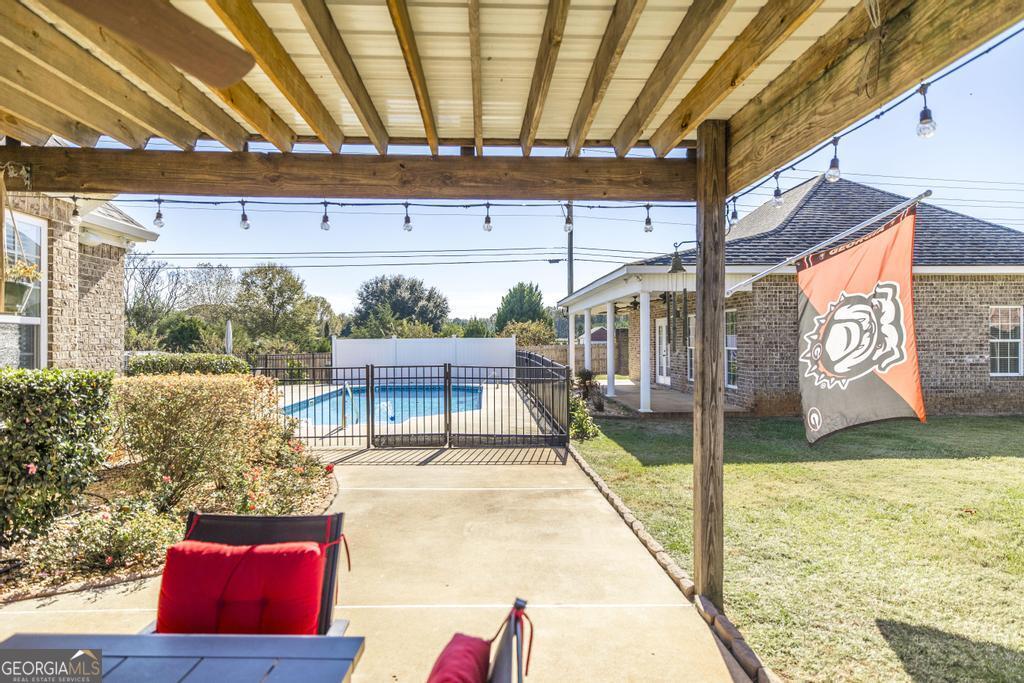 35 Falcon Crest Way Byron, GA 31008 - Photo 31 of 46