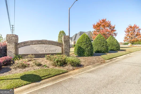 $527,900 | 35 Falcon Crest Way, Byron, GA 31008