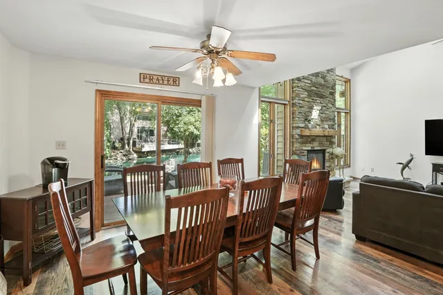 $349,900 | 622 Brookside Drive, Crown Point, IN 46307