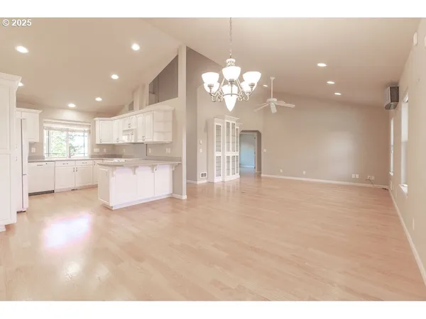 $525,000 | 2222 Primrose Lane, Florence, OR 97439