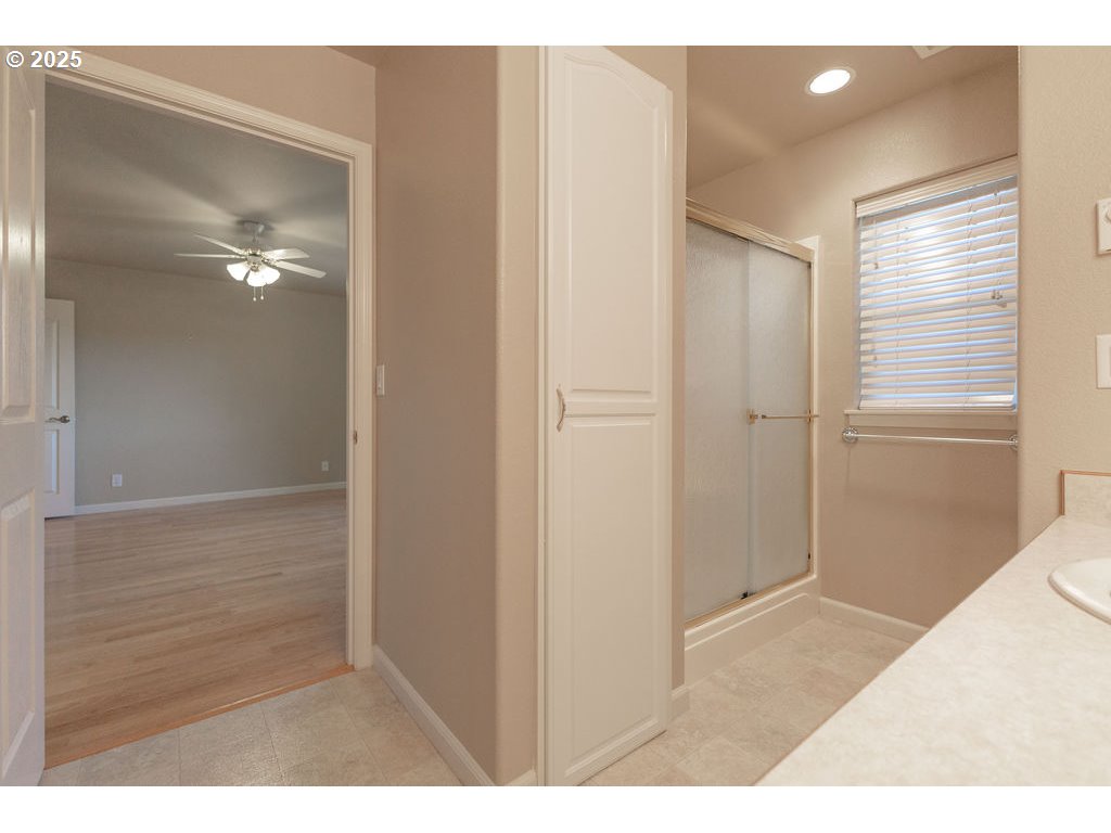 2222 Primrose Lane Florence, OR 97439 - Photo 21 of 37