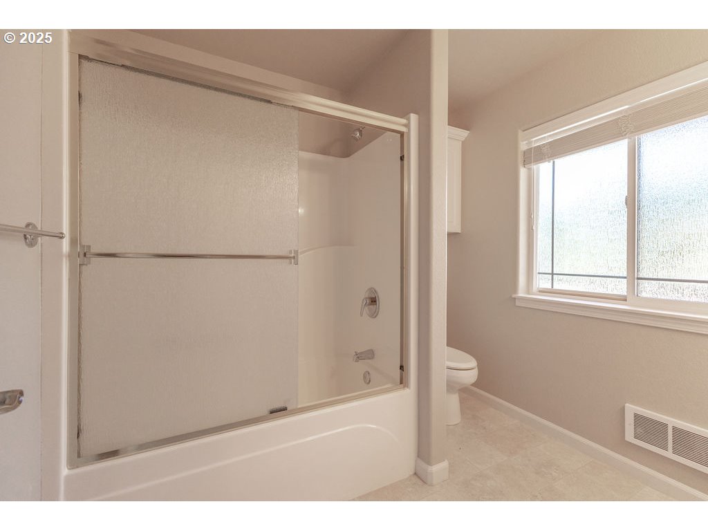 2222 Primrose Lane Florence, OR 97439 - Photo 22 of 37