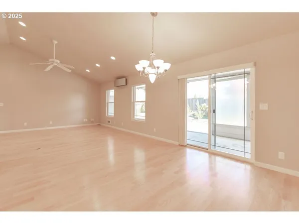 $525,000 | 2222 Primrose Lane, Florence, OR 97439