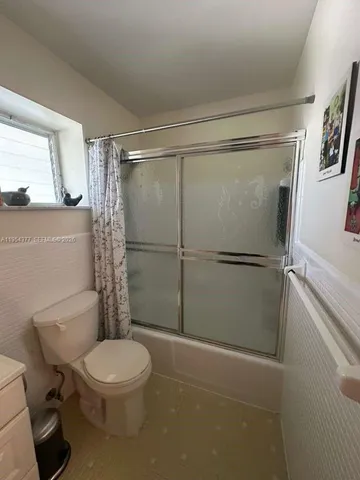 $105,000 | 17001 Northeast 13th Avenue, Unit 314, Miami, FL 33162