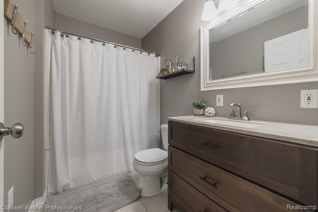 3626 West Oregon Road Lapeer, MI 48446 - Photo 27 of 63 3626 W Oregon-27.jpg