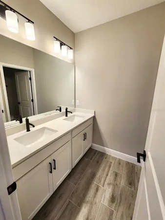 $4,595 | 18435 Mowry Court, Orlando, FL 32827