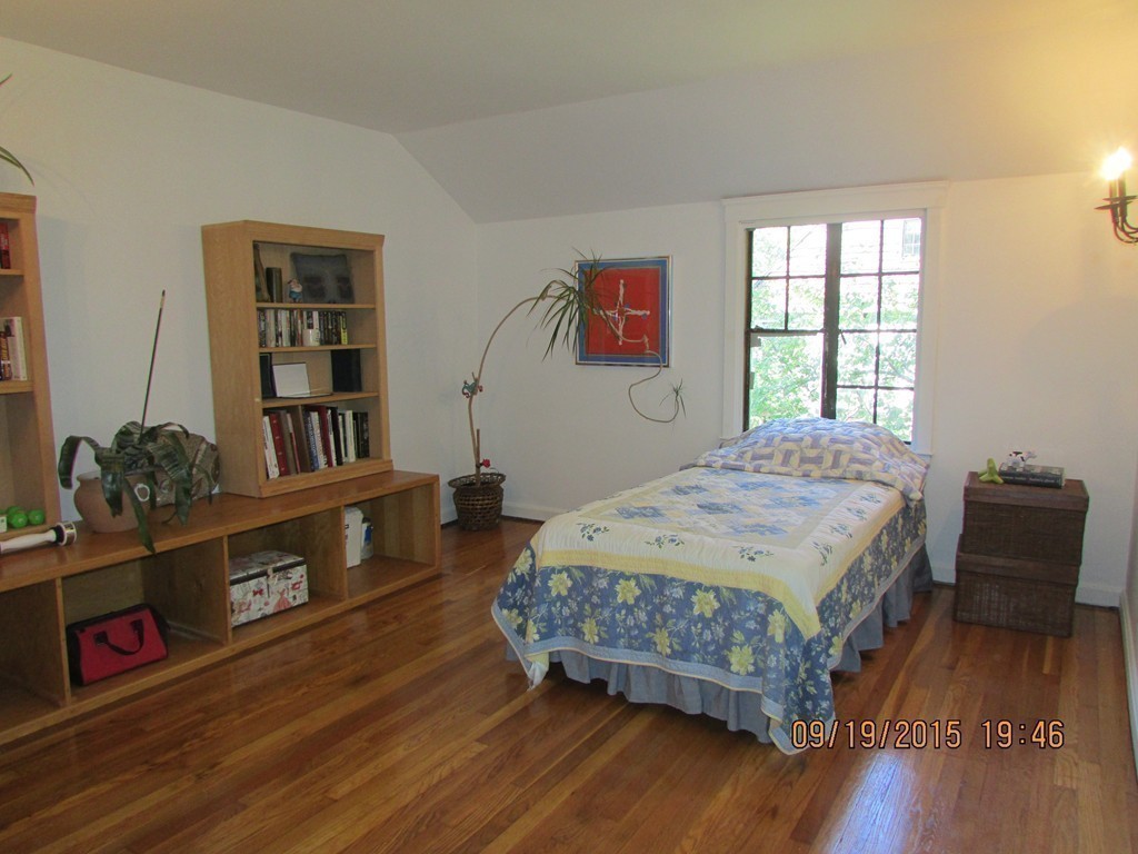 187 Woodland Road Brookline, MA 02467 - Photo 19 of 30