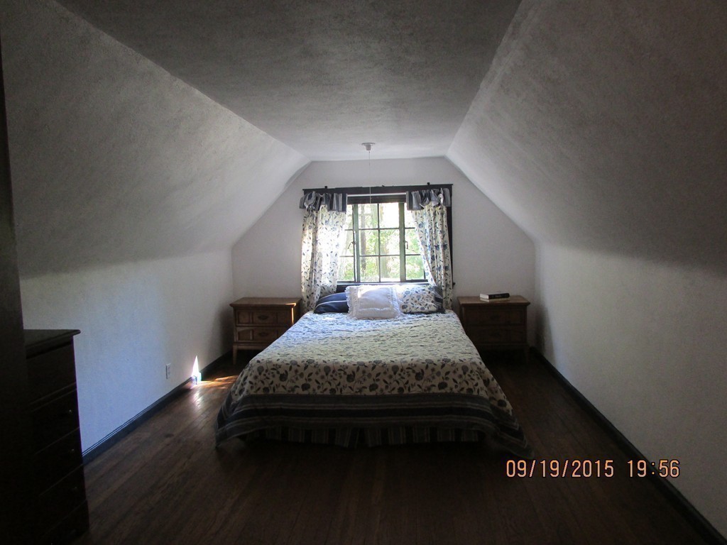 187 Woodland Road Brookline, MA 02467 - Photo 23 of 30