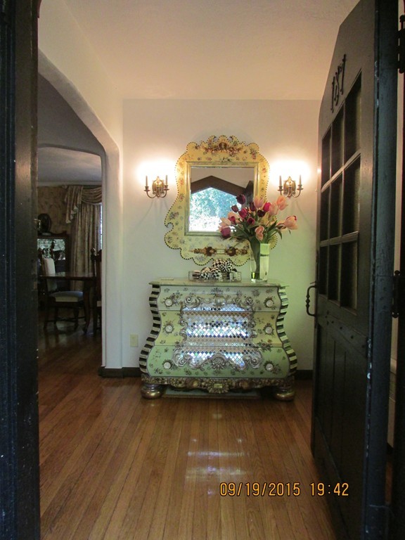 187 Woodland Road Brookline, MA 02467 - Photo 3 of 30
