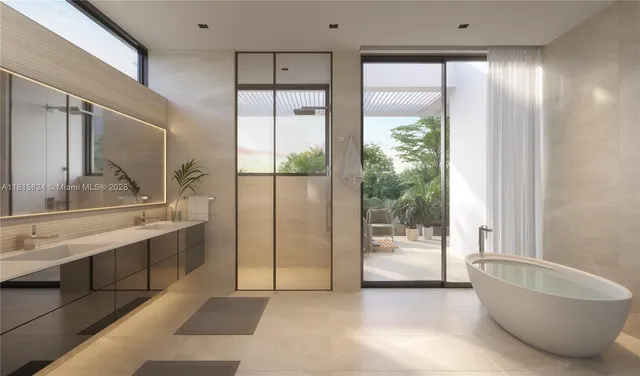 $10,000,000 | 7725 Northeast 8th Avenue, Miami, FL 33138