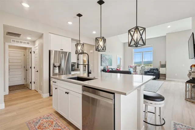 $625,000 | 10062 West Victoria Place, Unit 205, Littleton, CO 80127