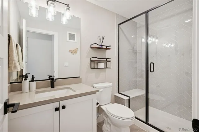 $625,000 | 10062 West Victoria Place, Unit 205, Littleton, CO 80127