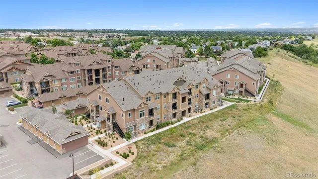 $625,000 | 10062 West Victoria Place, Unit 205, Littleton, CO 80127