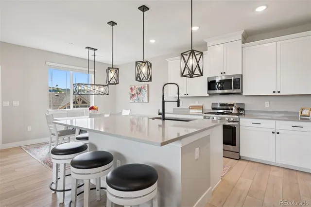 $625,000 | 10062 West Victoria Place, Unit 205, Littleton, CO 80127