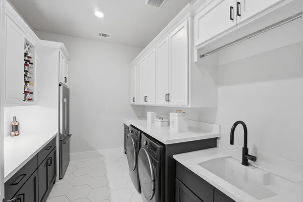 $1,200,000 | 4708 Lorelai Lane, Spring, TX 77386