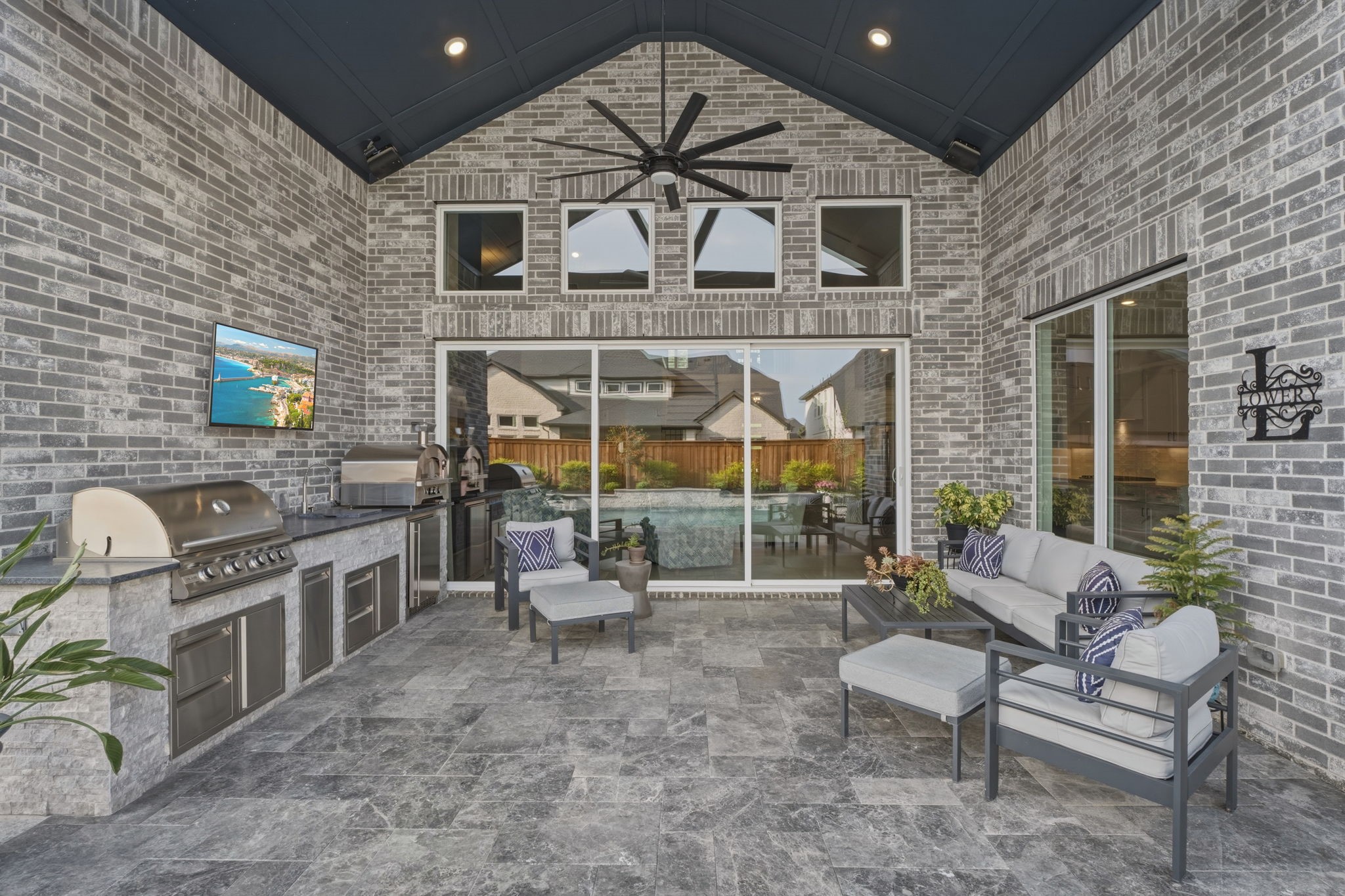 4708 Lorelai Lane Spring, TX 77386 - Photo 38 of 50 a view of a chairs and table in a patio